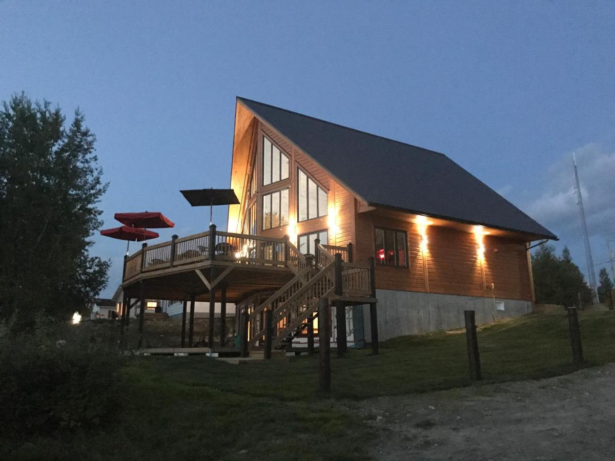 Marina Chibougamau Hotell Eksteriør bilde
