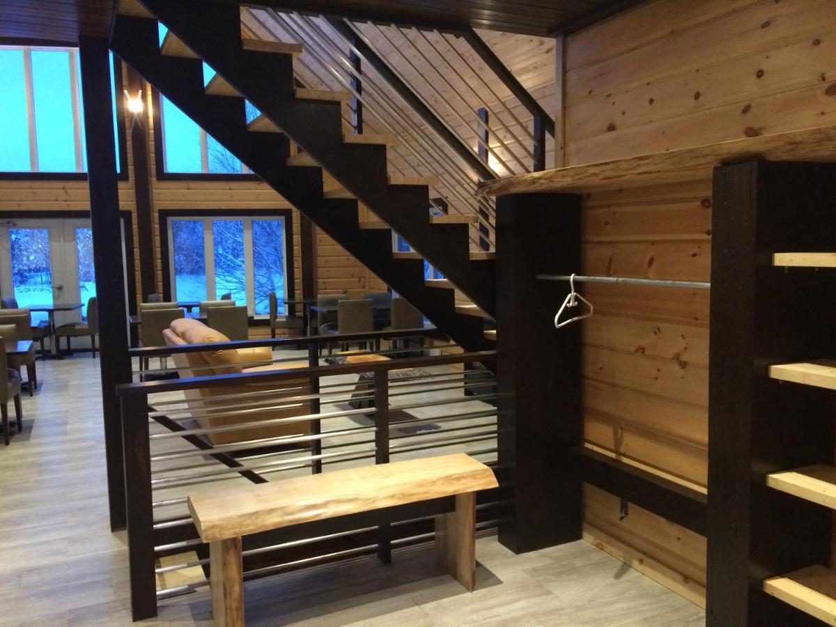 Marina Chibougamau Hotell Eksteriør bilde
